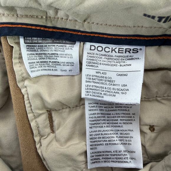 Dockers Men’s SmartFlex Khaki Chino Pants Size 38x34 Tan Casual Comfort - Picture 11 of 16